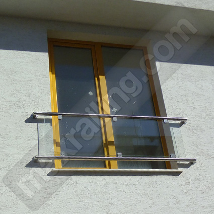 Стъклен парапет